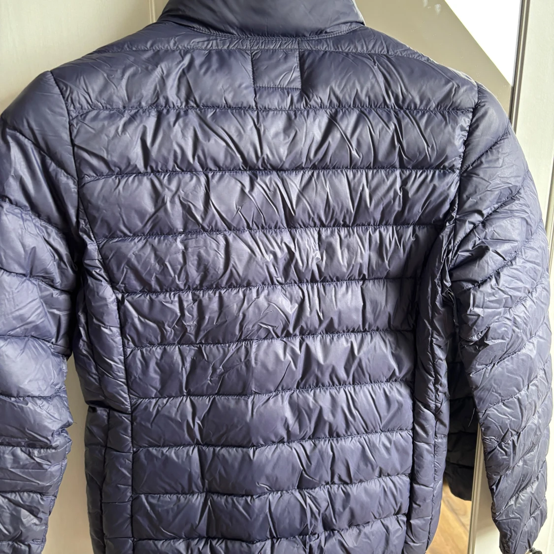 Mörkblå pufferjacka från McKinley - 3