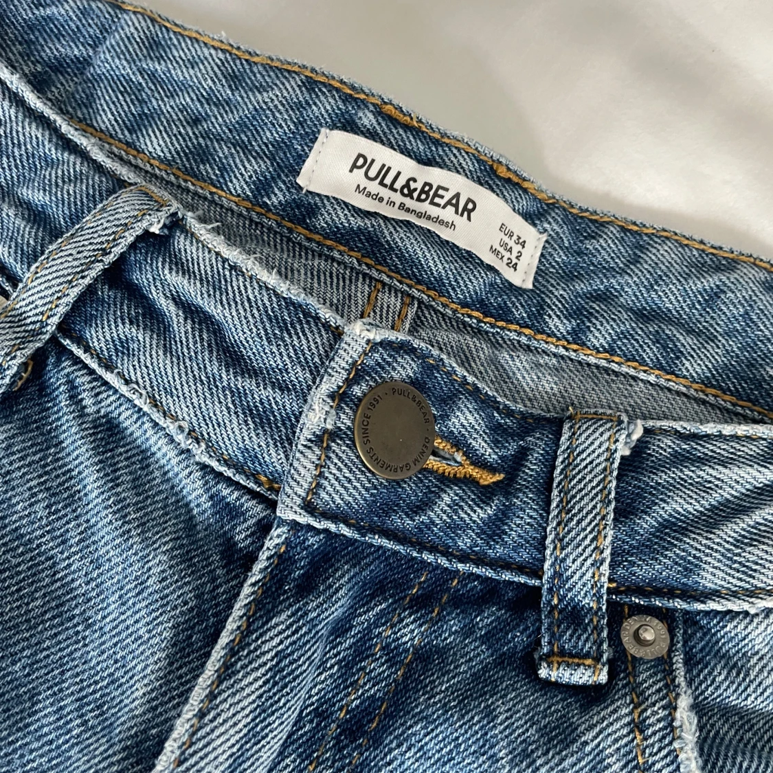 Blå jeans från Pull&Bear