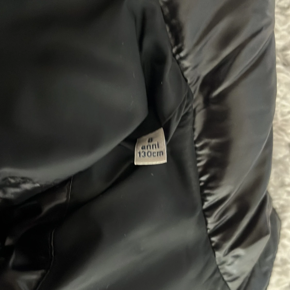 Svart dunväst från Moncler - 3