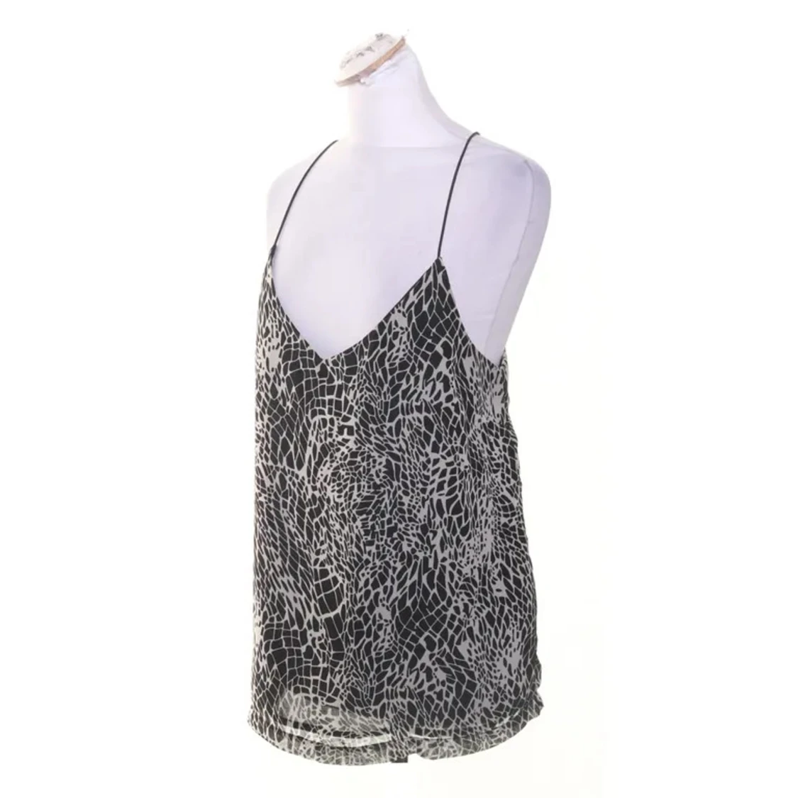 Svartvit mönstrad topp med tunna band - 1