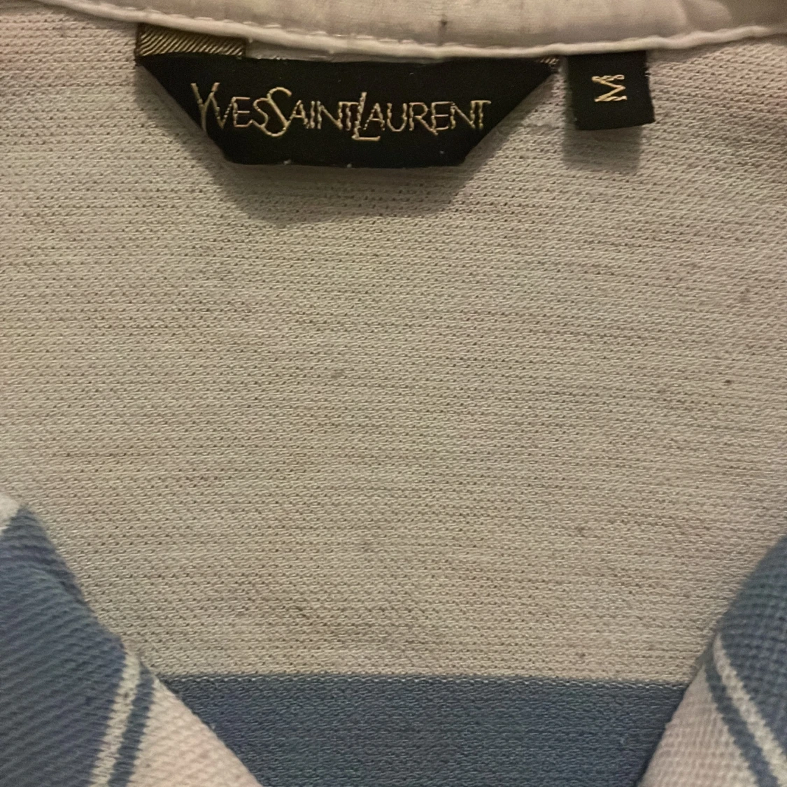 Randig pikétröja från Yves Saint Laurent - 1