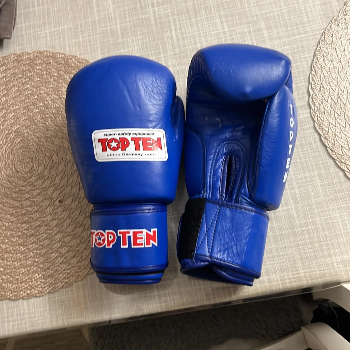 Blå boxningshandskar från Top Ten