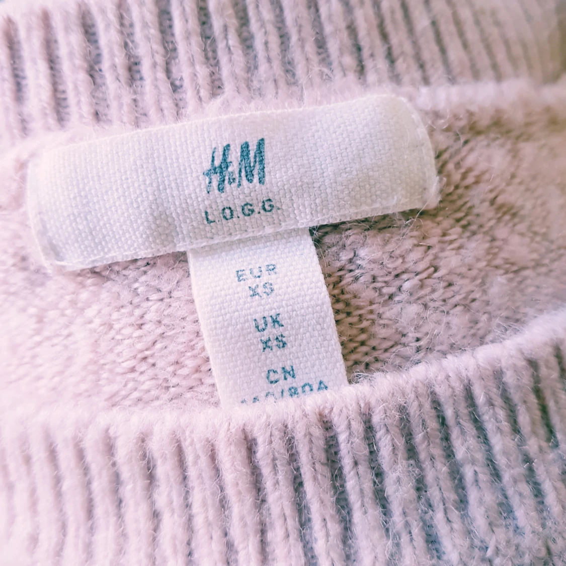 Randig stickad tröja från H&M LOGG XS - 1