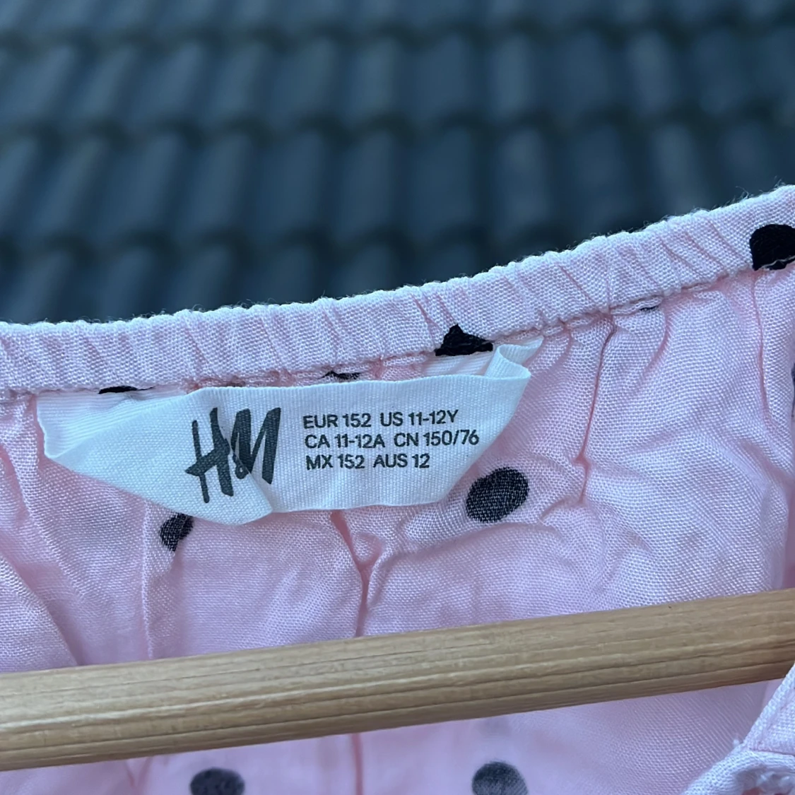 Rosa prickig offshoulder-top H&M - 2