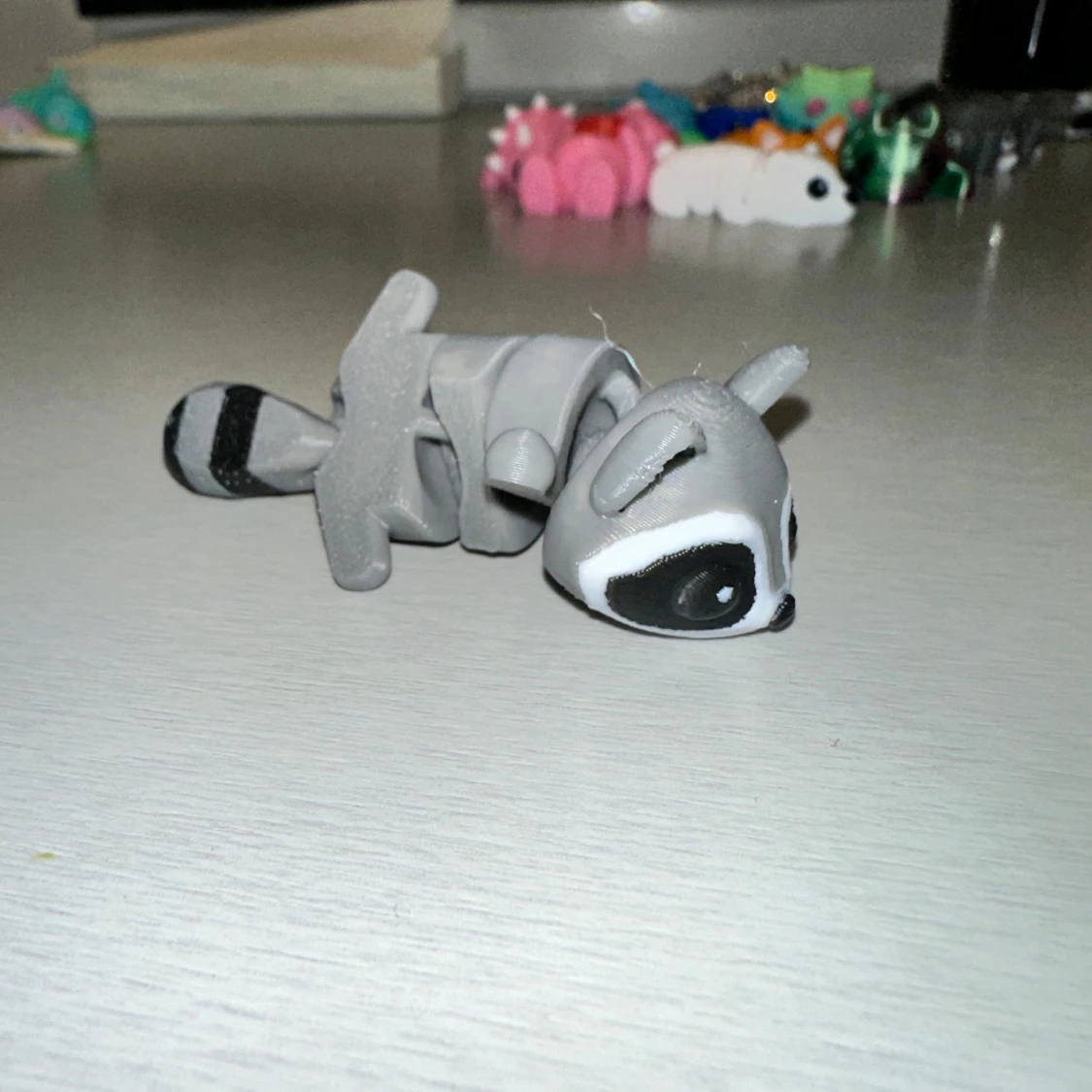 Grå tvättbjörn figur - 1