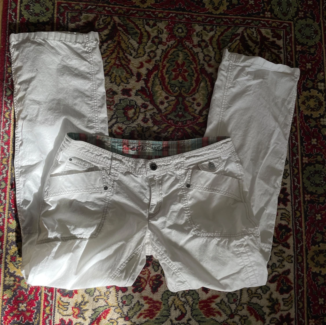 lågmidjad esprit byxor