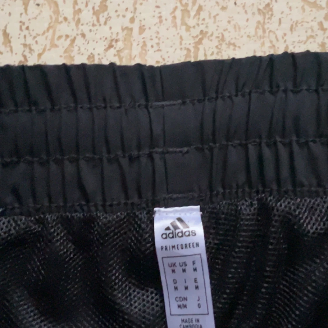 Svarta träningsbyxor från Adidas - 3