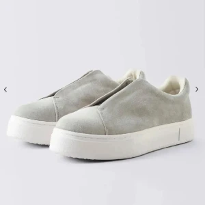 Eytys - Jättefina eytys i fint skick som knappt är använda⭐️ köpta för 2500kr