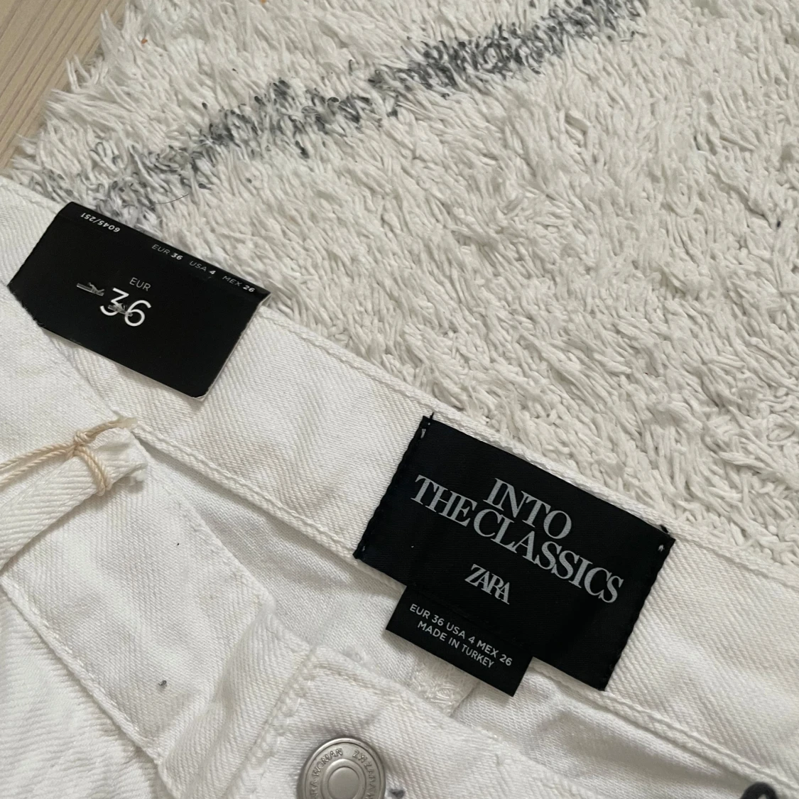 Vita byxor från Zara - 3