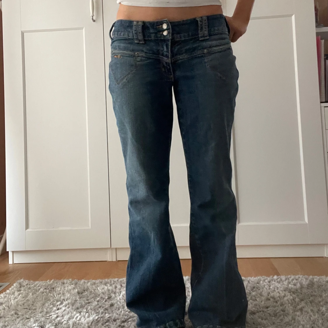 Blå bootcut jeans