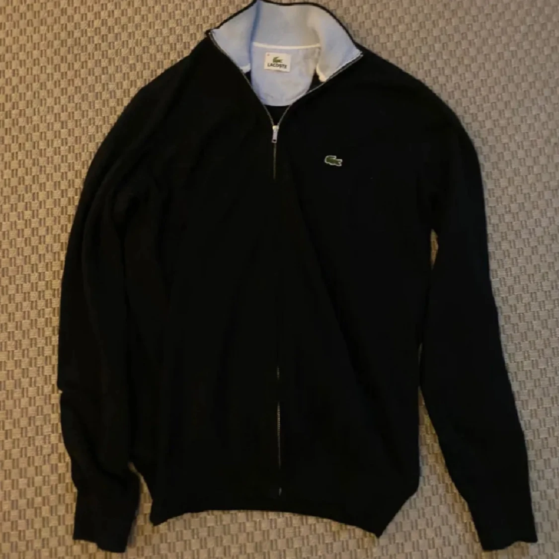 Mörkblå Lacoste tröja - 1