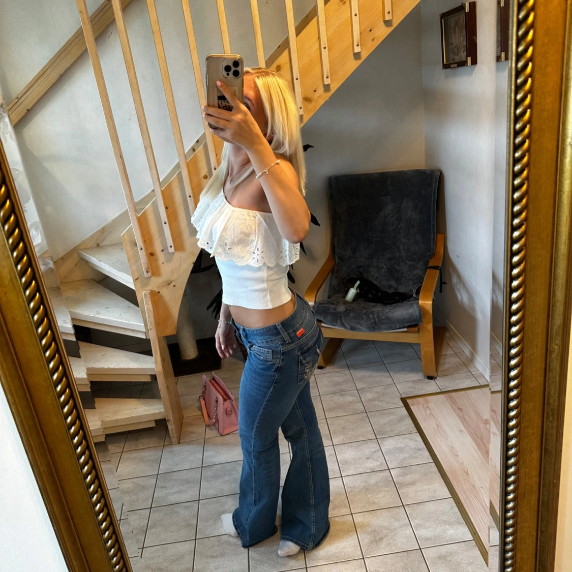 Blå jeans med bootcut - 1