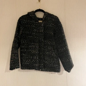 Mörkgrön jacka från Étoile Isabel Marant - Snygg mörkgrön jacka från Étoile Isabel Marant❤️S/M