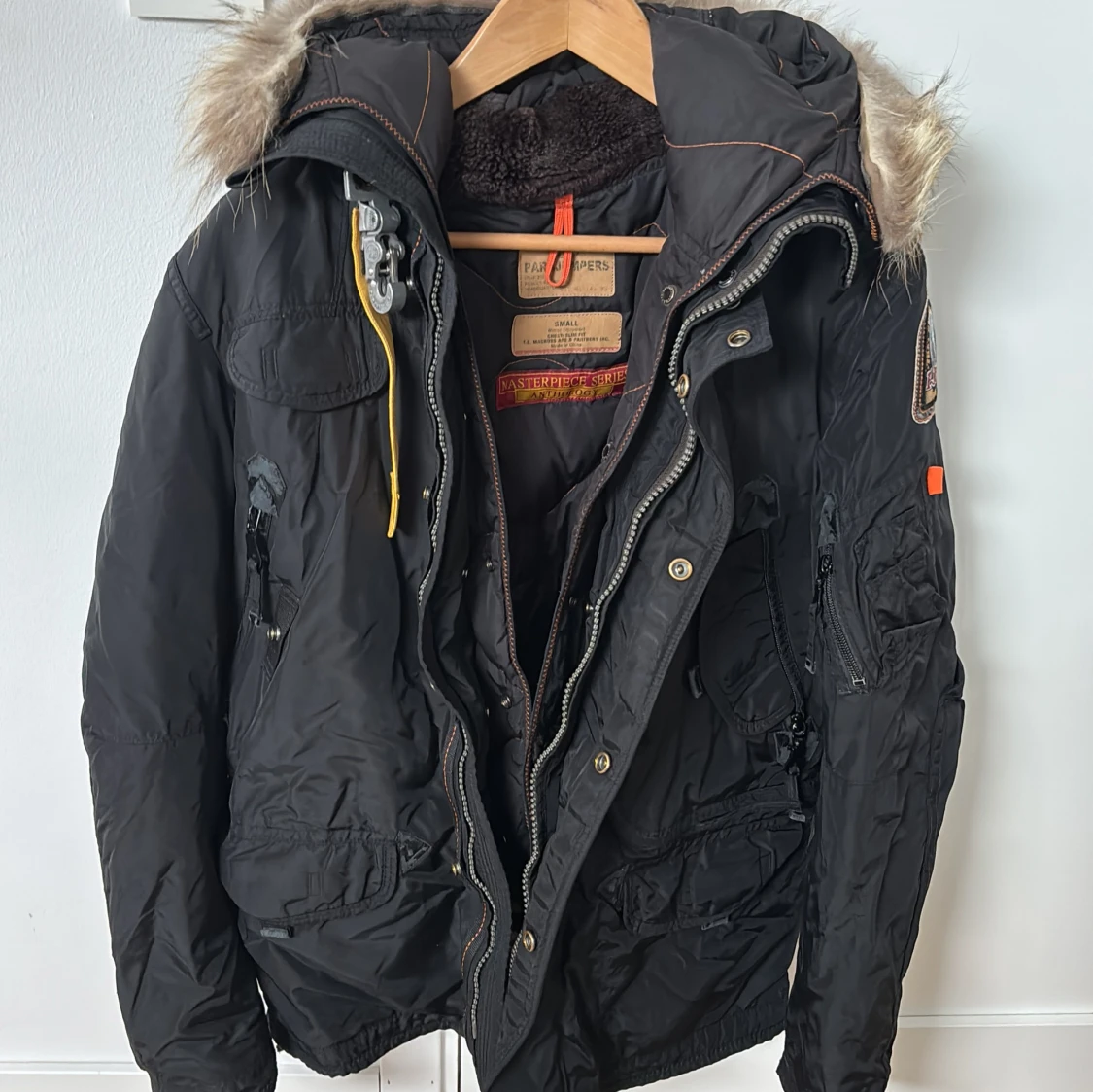 Svart vinterjacka från Parajumpers