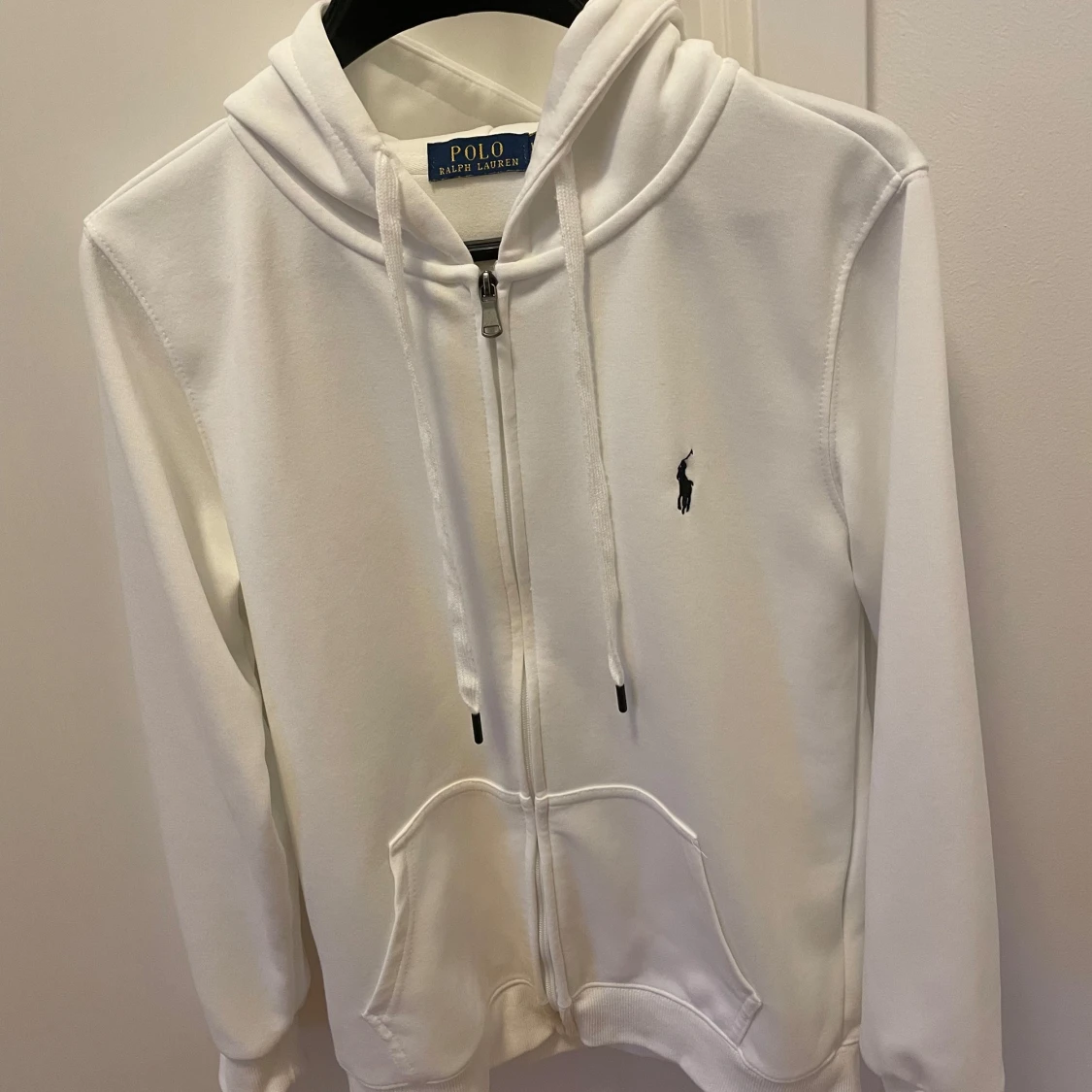 Vit hoodie från Ralph Lauren - 1