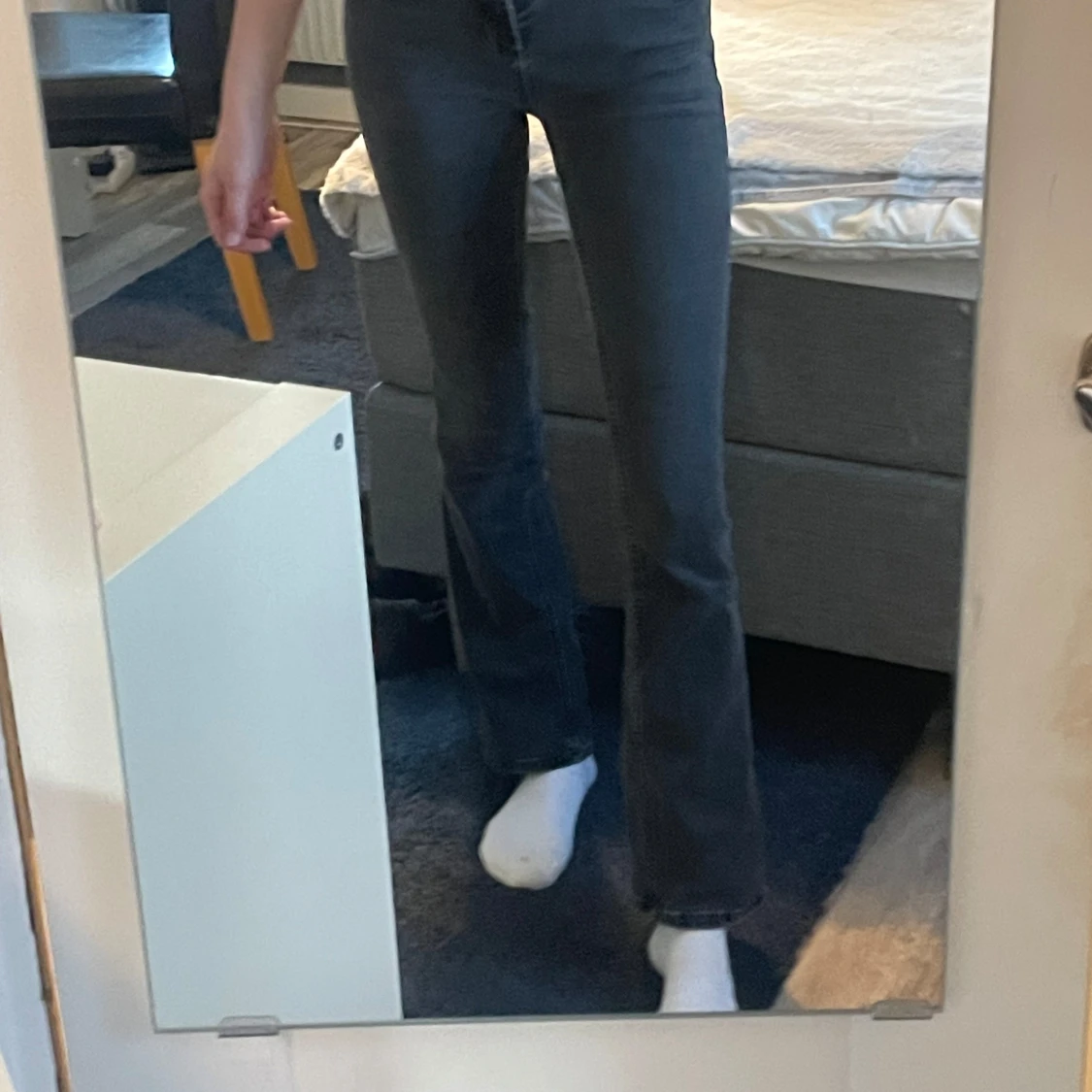 Svarta jeans med bootcut - 1