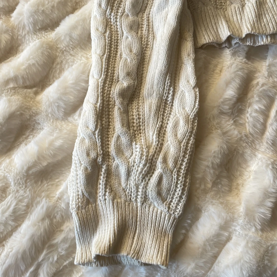 Vit stickad tröja från H&M - 3