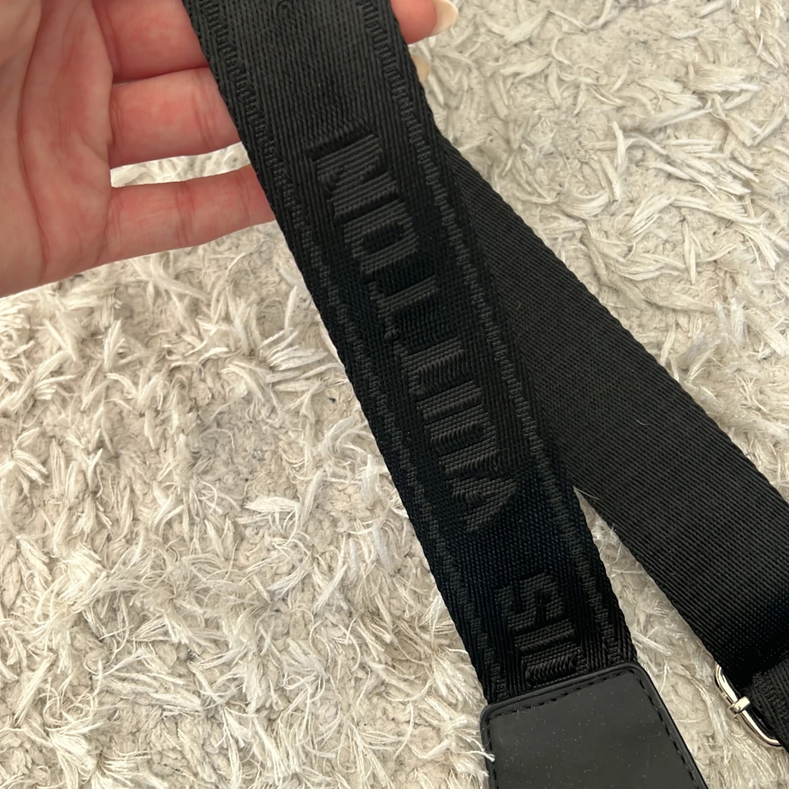 Svart axelväska  - 1