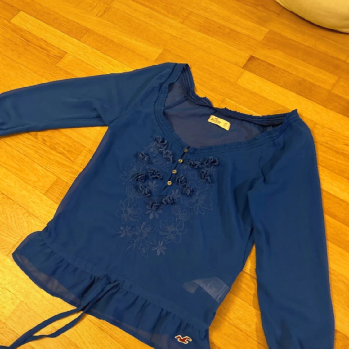 Blå blus från hollister - 3