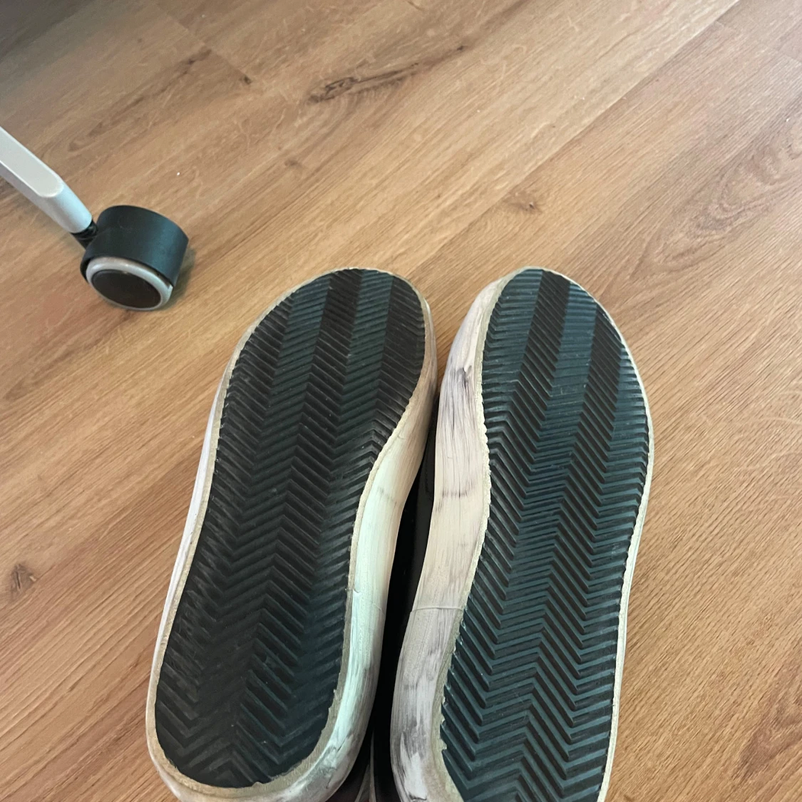 Golden Goose Super-Star svarta sneakers - 4