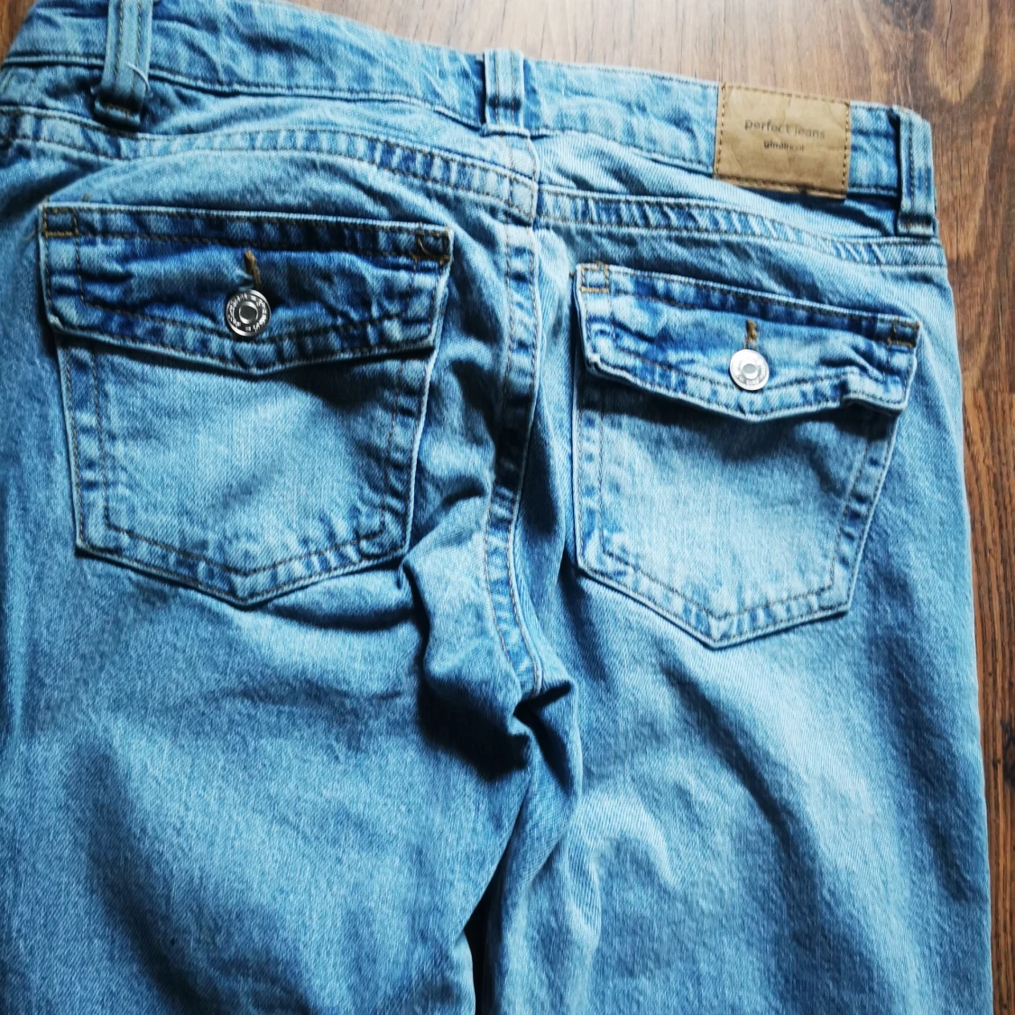 Bootcut jeans från Perfect Jeans, strl 34 - 3