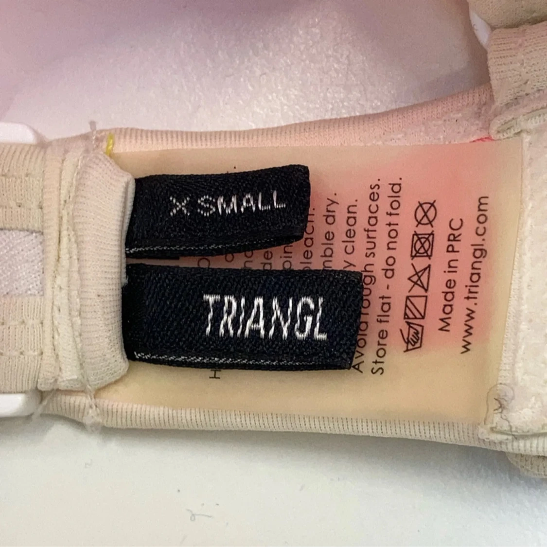 Vit bikiniöverdel från Triangl XS - 1