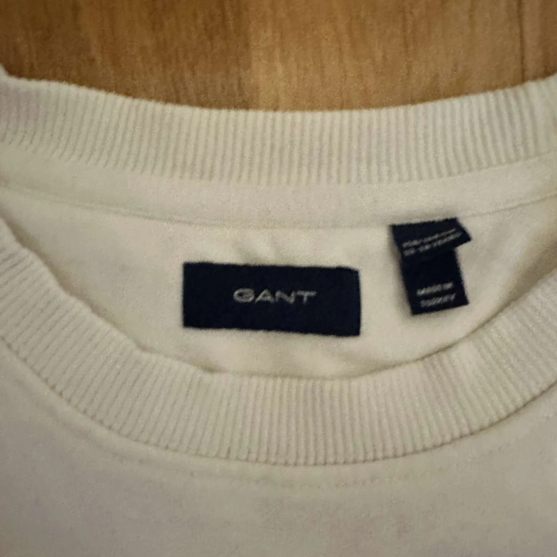Vit sweatshirt från GANT - 2