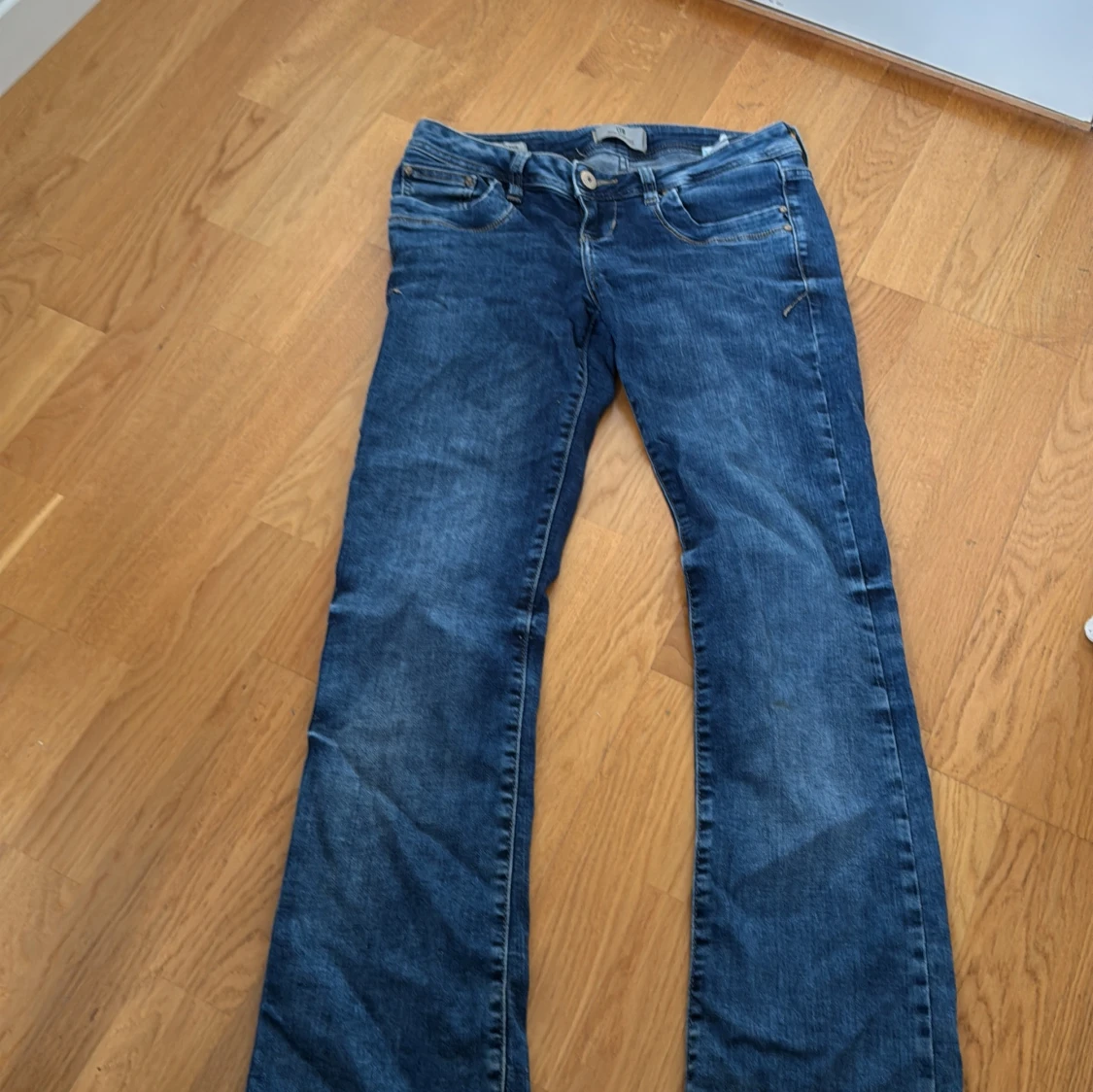 Blå bootcut jeans LTB - 1