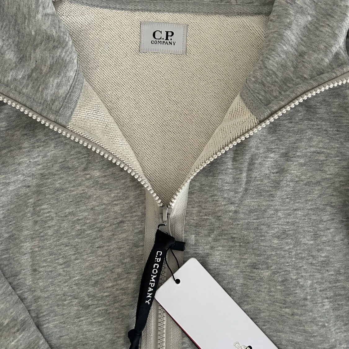 Grå kofta från C.P. Company - 1