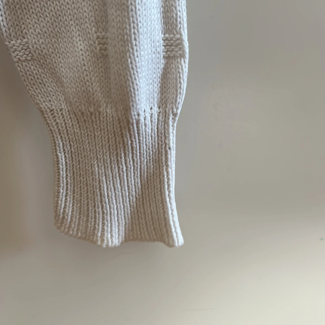 Vit stickad tröja med halvpolo, Daniels - 3