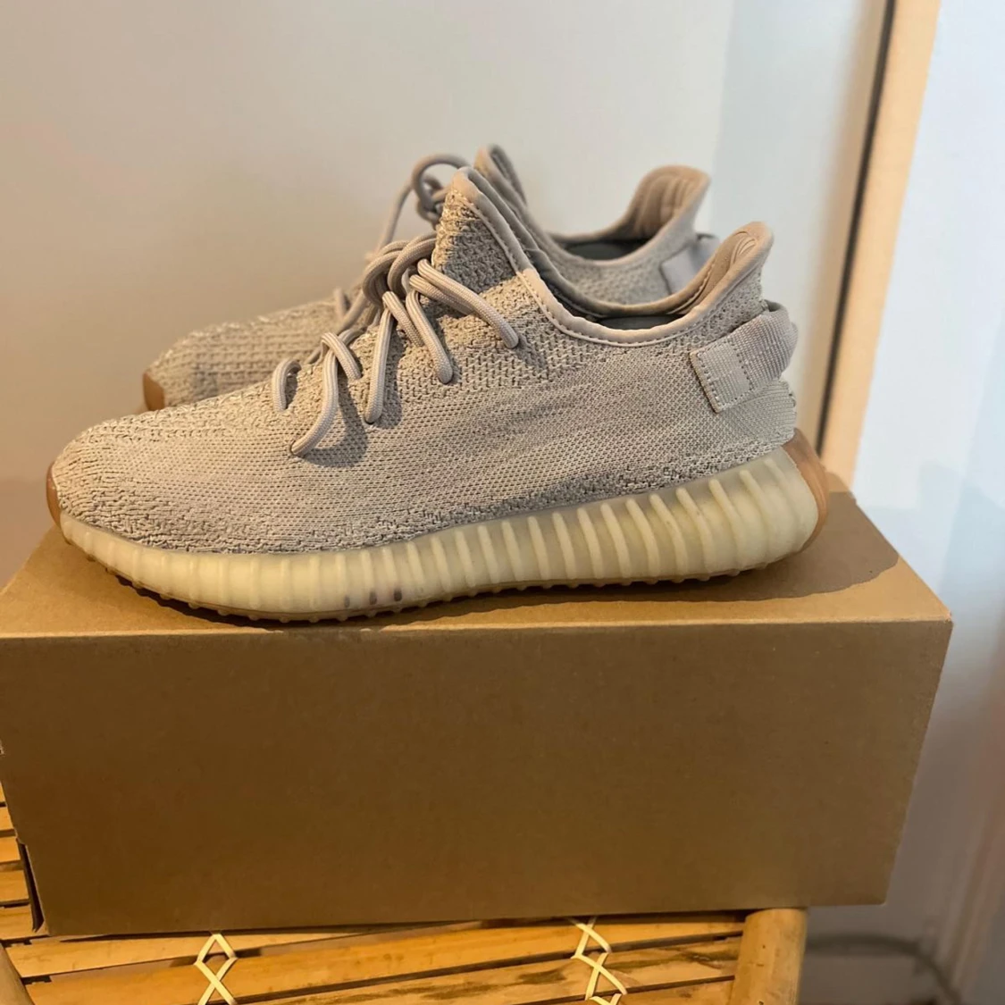 Adidas Yeezy Boost 350 V2 i SESAME *DEADSTOCK* - 3