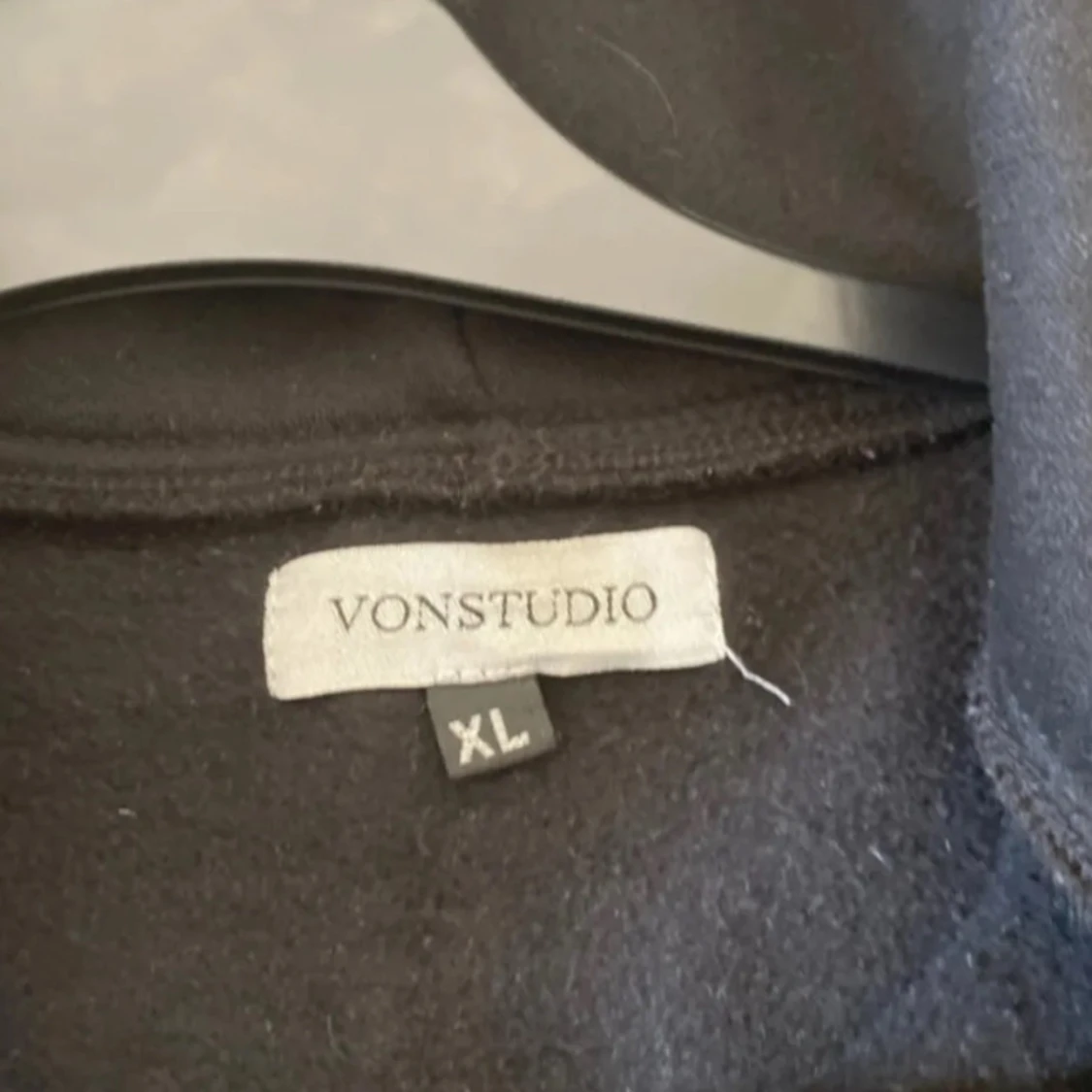 Vonstudio Zip Hoodie - 2