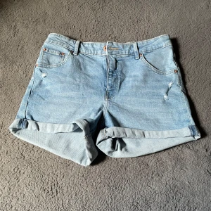 Shorts  - Nya bershka shorts! Hör gärna av er!