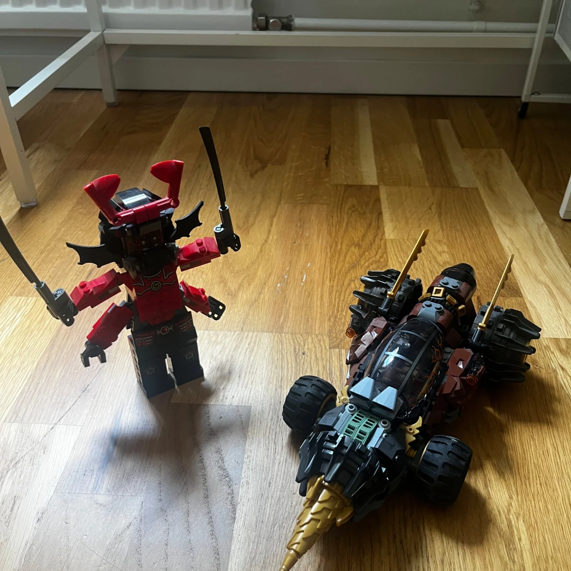 LEGO Ninjago Legacy: Cole's Earth Driller (70669))