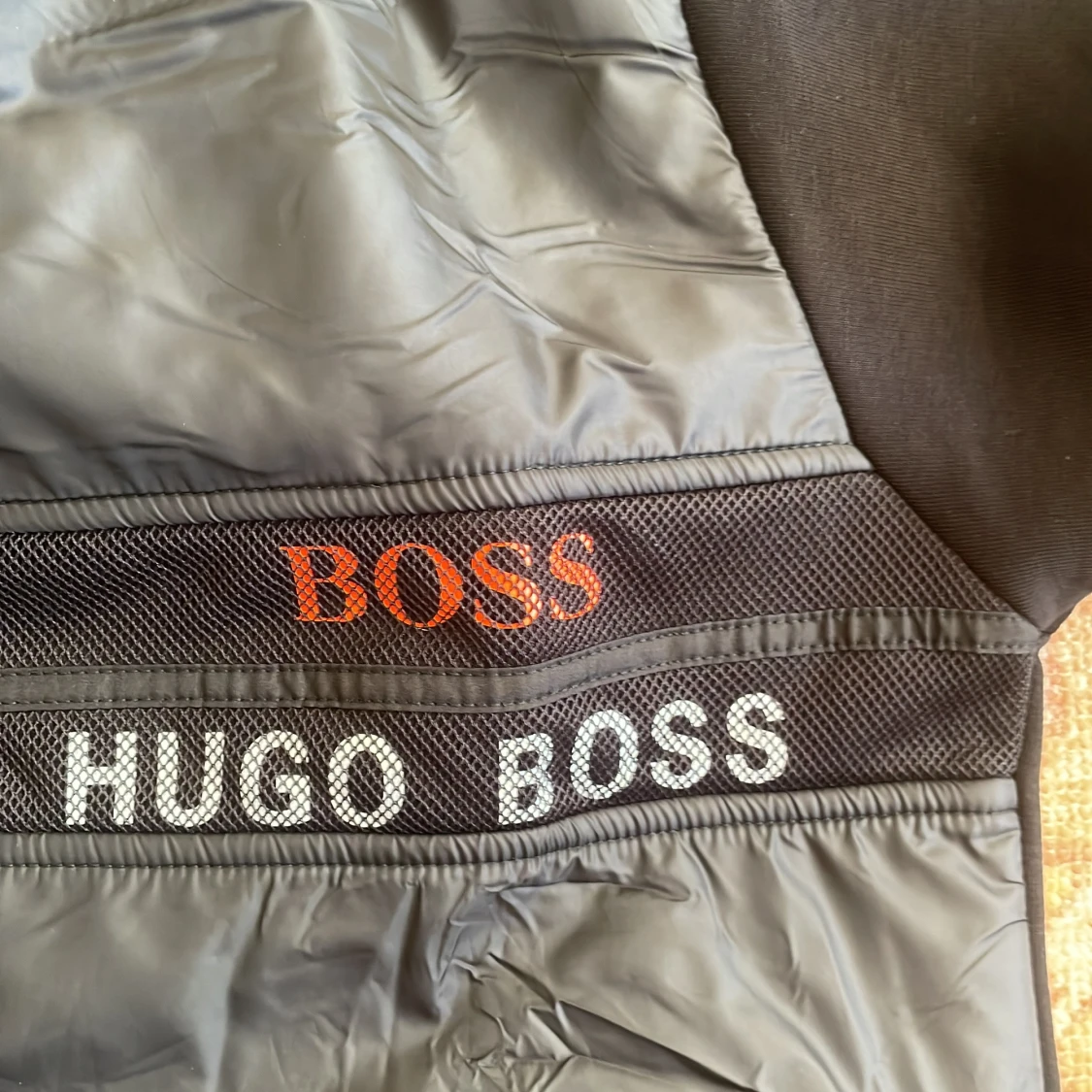 Svart vindjacka från Hugo Boss L - 2