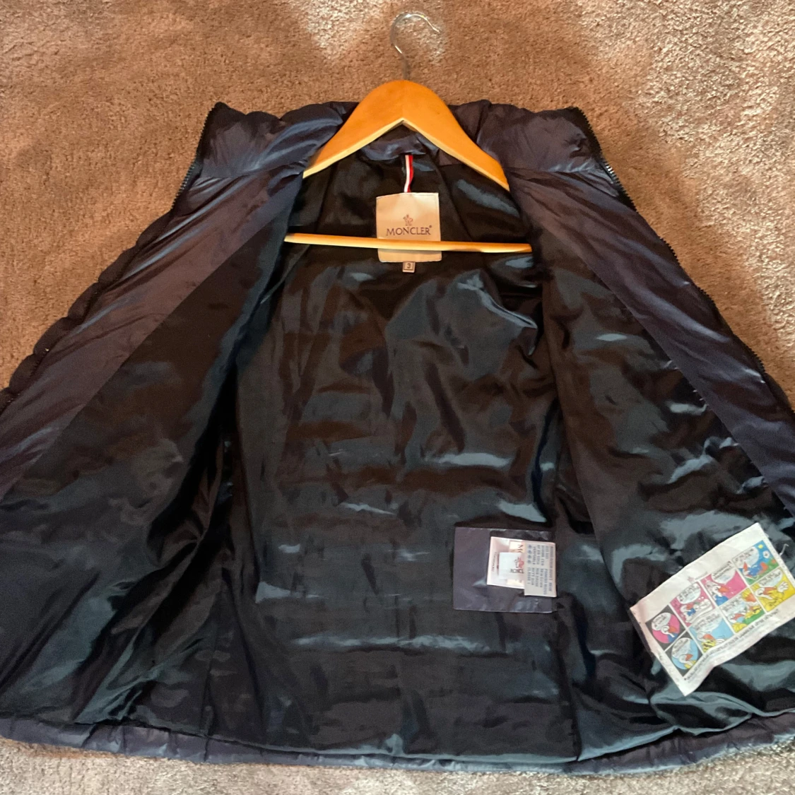 Mörkblå Moncler dunjacka - 2