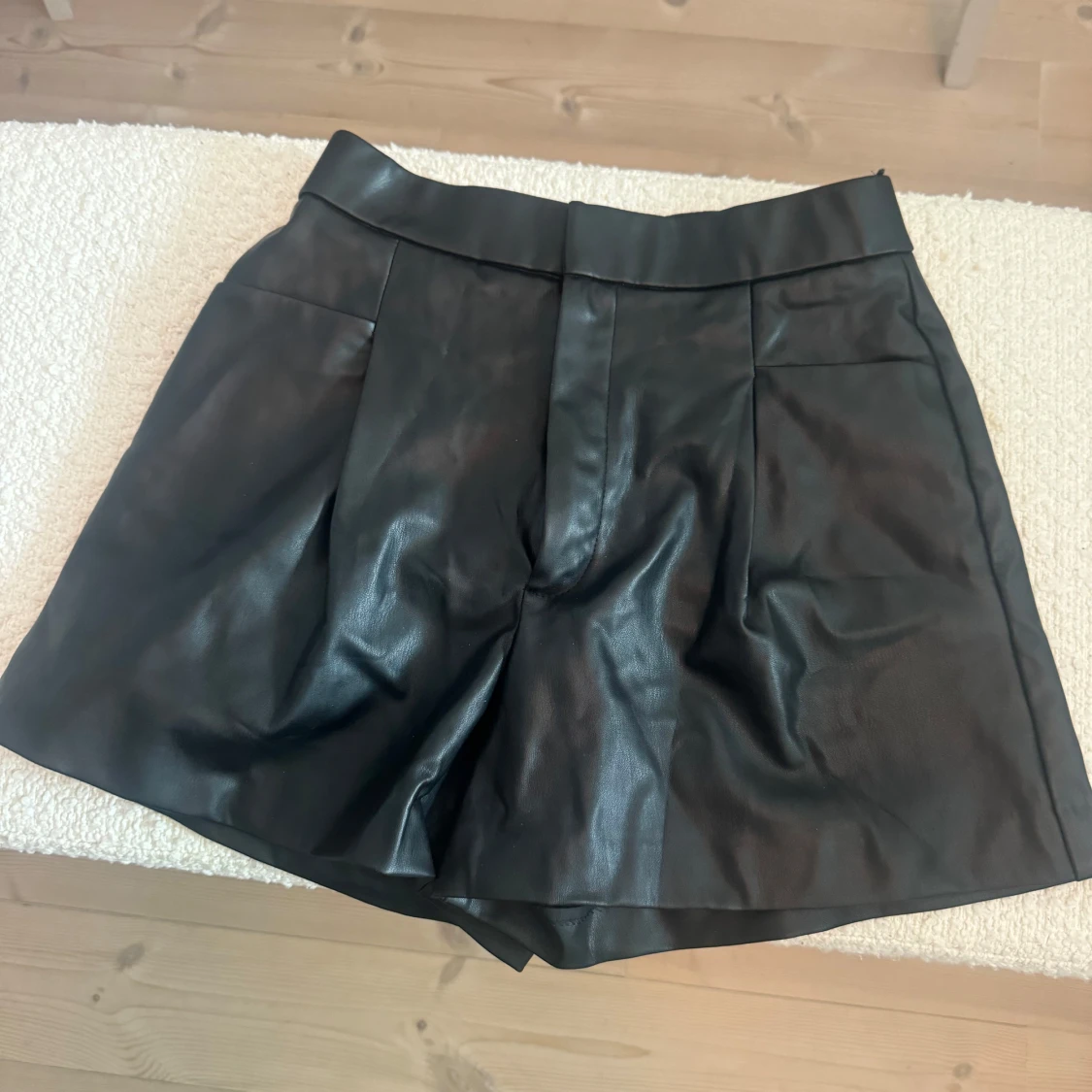 Läder shorts - 1