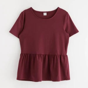 Vinröd peplum topp - T shirt från Lindex barnavdelning, storlek 170 men passar xs-s