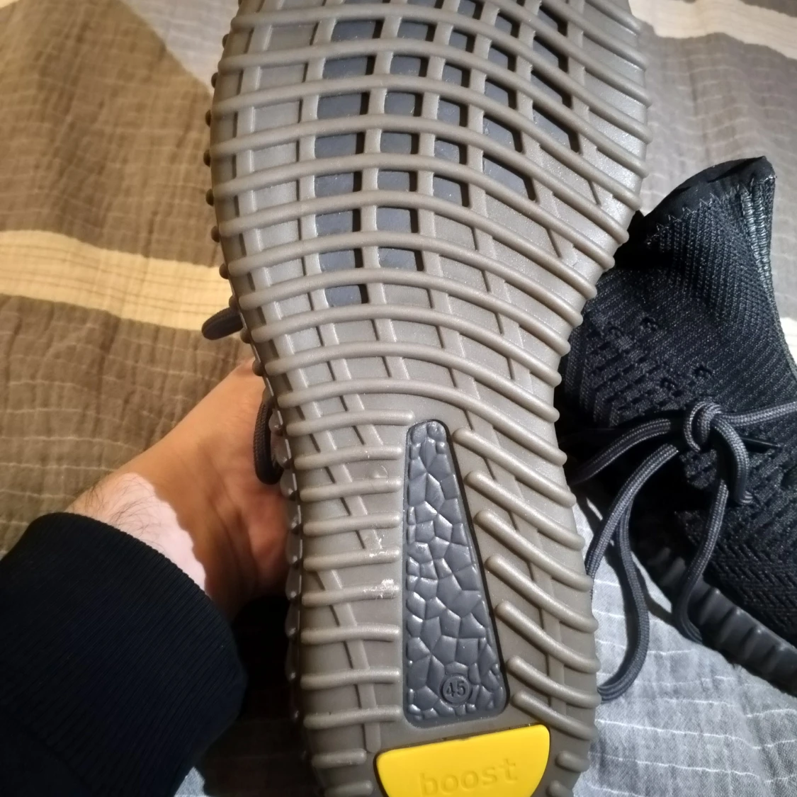 Adidas Yeezy Boost 350 V2 Svart - 1