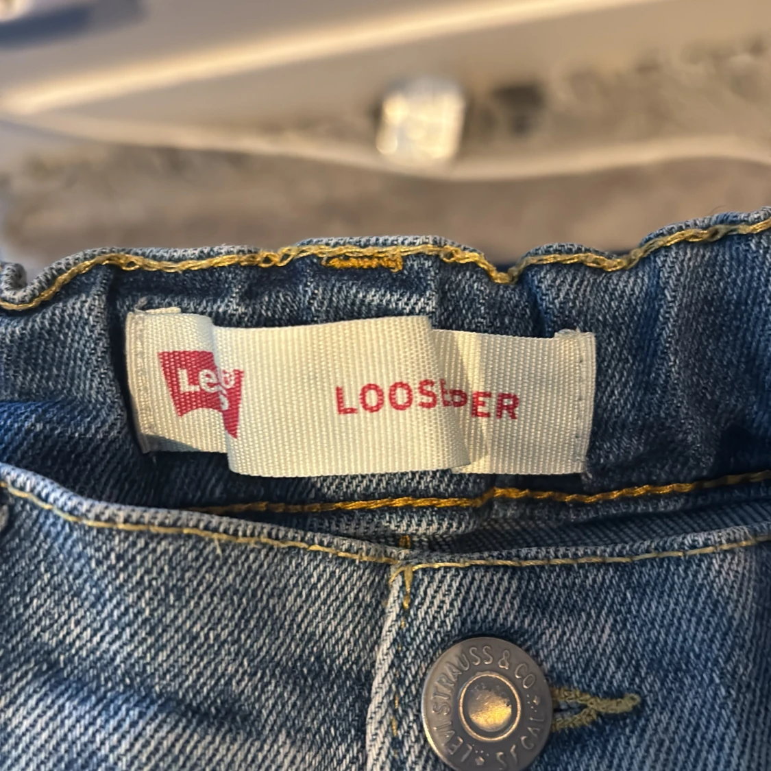 Levi's ljusblå loose fit jeans