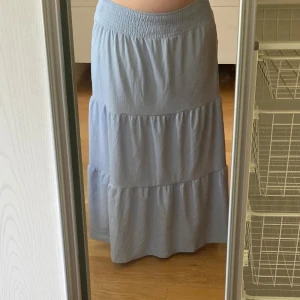 Ljusblå långkjol  - Ljusblå långkjol från lager 157 i storlek M. Jättefint skick🦋