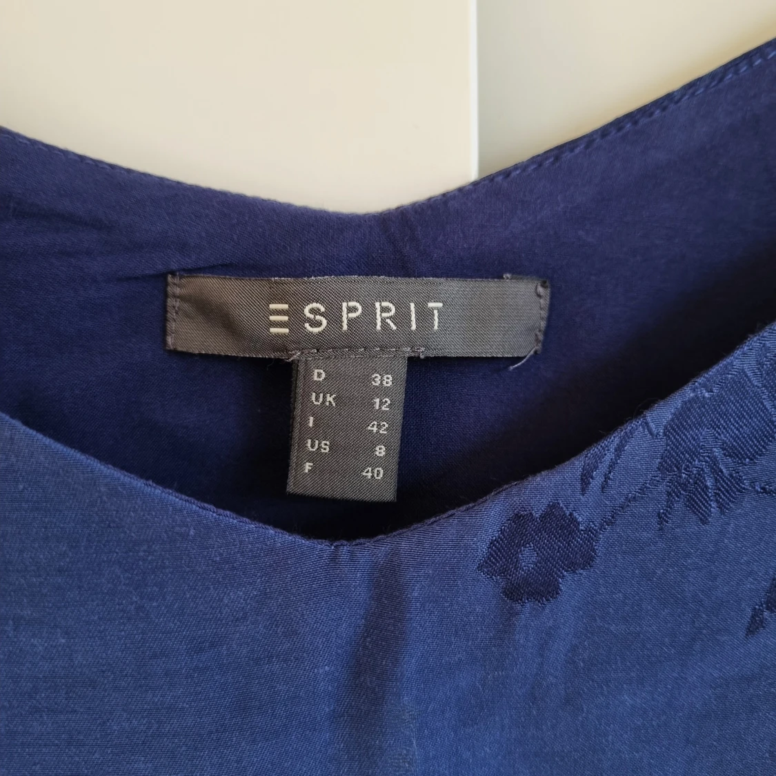 Blå linnetopp med knytband Esprit - 1