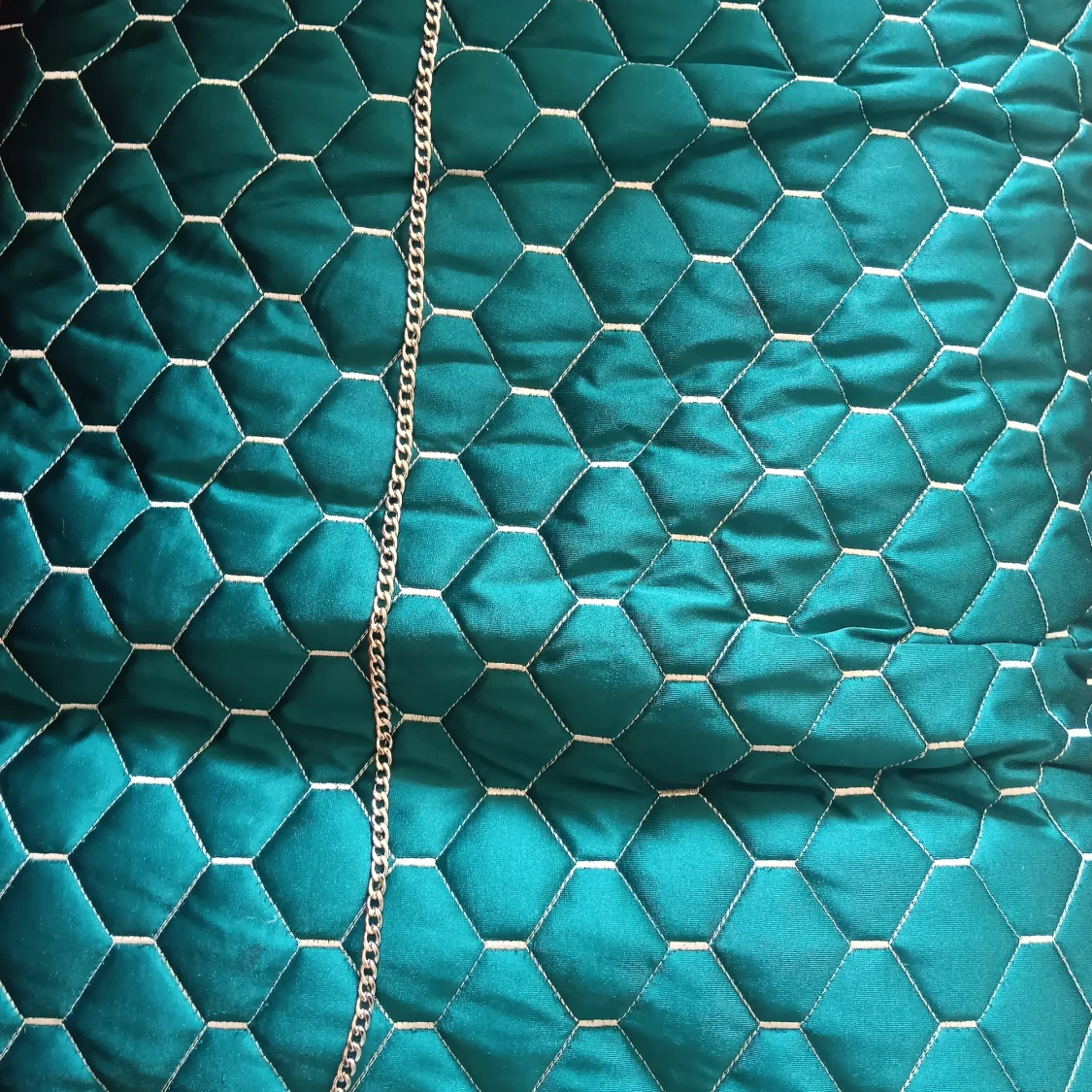 Kedjehalsband i silverfärg