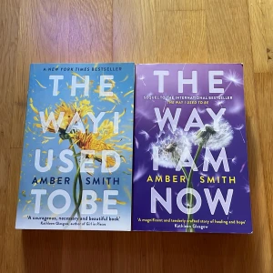 The Way I Used To Be & The Way I Am Now - Två starka och känslosamma romaner om Eden, som kämpar med sitt förflutna och vägen mot att hitta sig själv. Perfekt för unga vuxna som gillar gripande berättelser om vänskap, kärlek och att övervinna svårigheter. Första boken är läst men den andra är i princip oläst då de inte var i min stil. Båda böckerna är på engelska. Säljer båda för 100kr! TW: böckerna handlar om seuxellt övergrepp! 