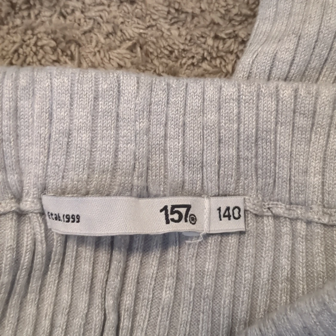 Ett grått ribbat set från lager 157 💞 - 4