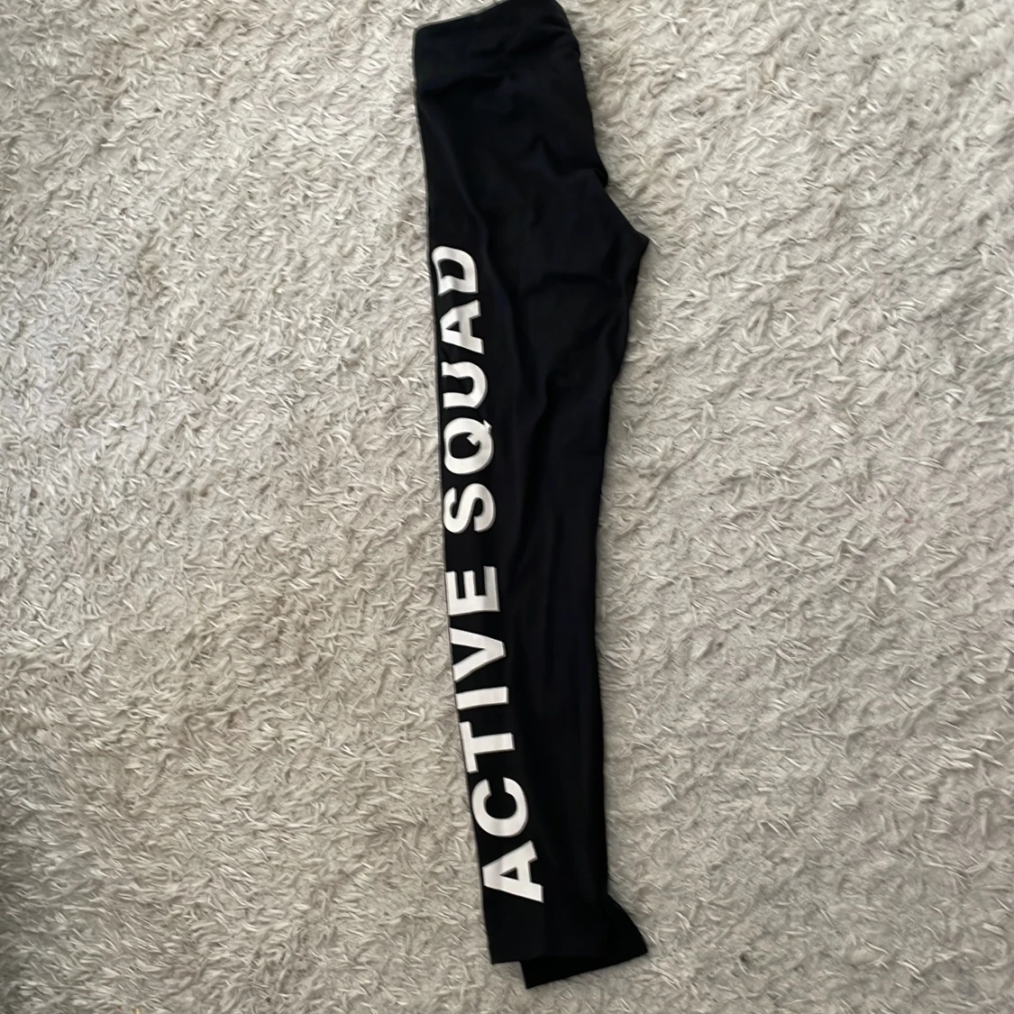 Svarta leggings med tryck ACTIVE SQUAD - 2