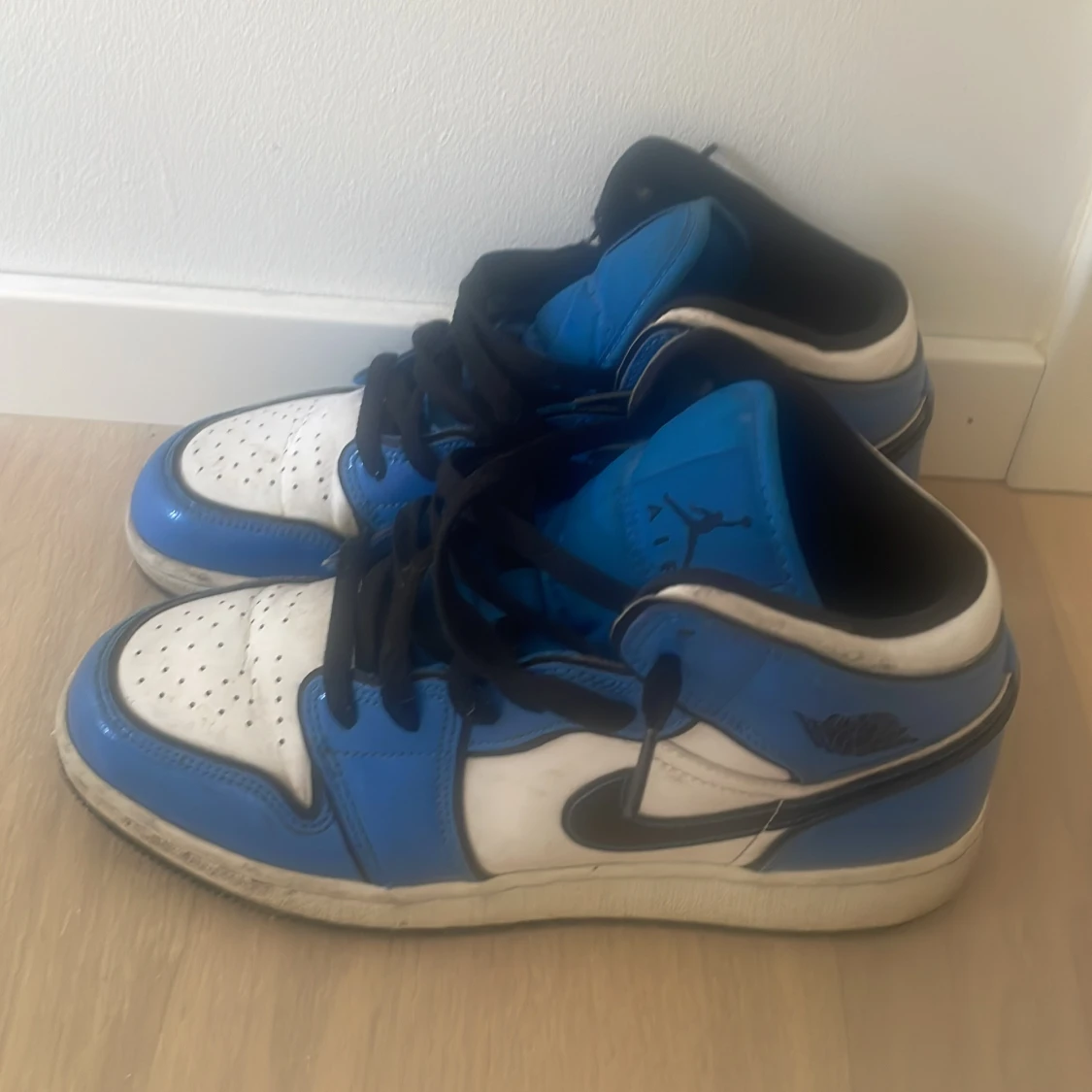 Nike Air Jordan 1 Low blå/vit