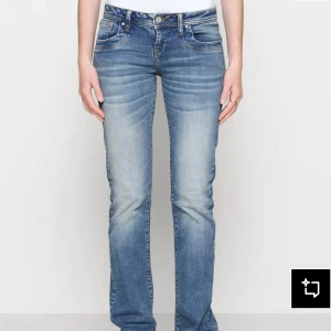LTB jeans valerie - Snygga ljusblå jeans från LTB. Som nya. Storlek 25x34