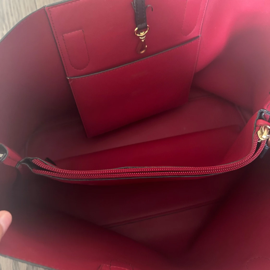 Svart handväska från Ralph Lauren - 1