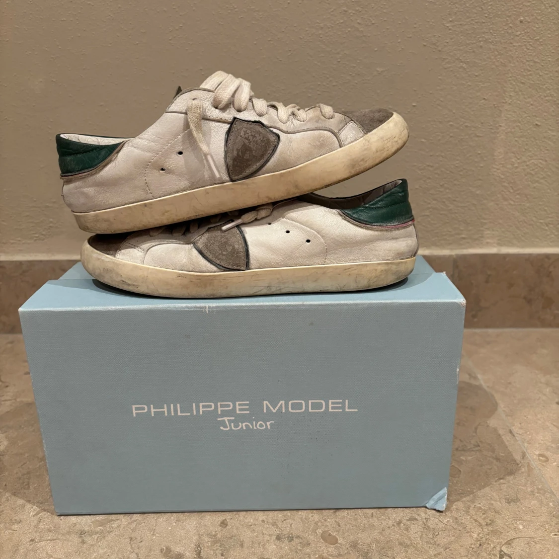 Philippe Model Junior vita sneakers MED LÅDA - 3